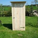 Toaleta drewniana